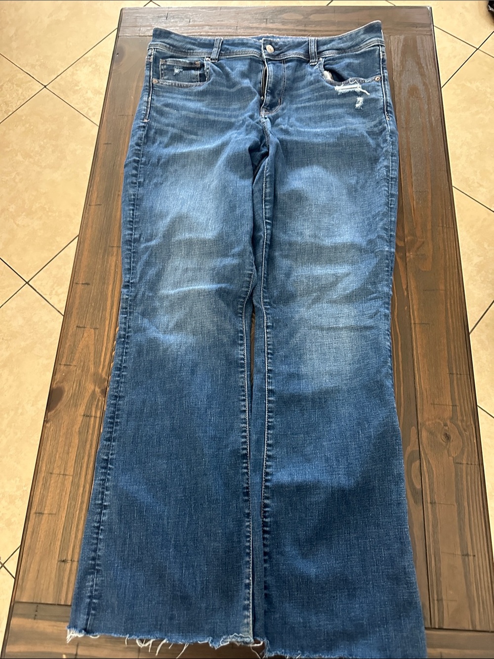 American Eagle Outfitters Women's Blue Flare Jeans